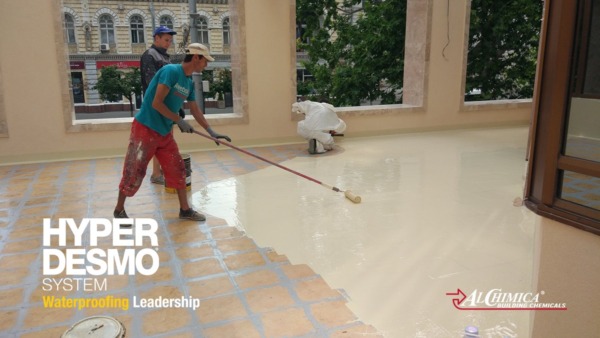 alchemica-hyperdesmo-chong-tham-mai-san-thuong-lat-gach